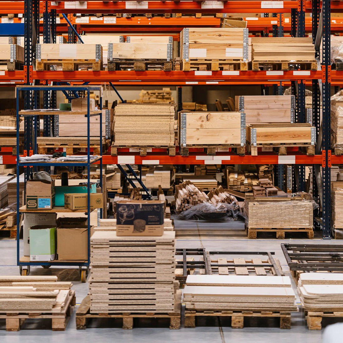 Structure en bois massif certifié FSC®, symbole de solidité et de durabilité.